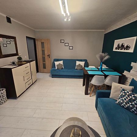 Quiet Basement Apartment 波兹南 外观 照片