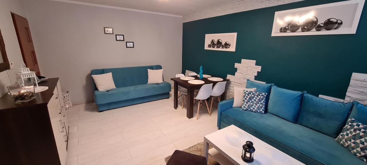 Quiet Basement Apartment 波兹南 外观 照片