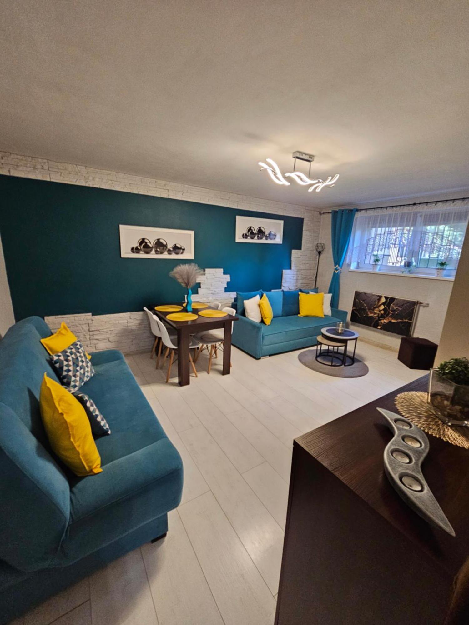 Quiet Basement Apartment 波兹南 外观 照片